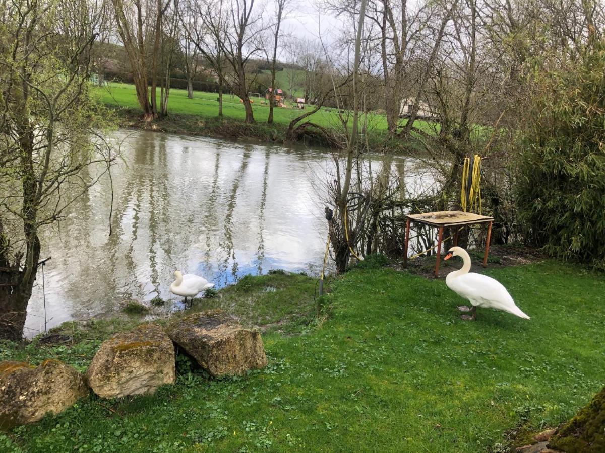 Tiny House Detente Nature La Maison Du Pecheur Pulligny المظهر الخارجي الصورة